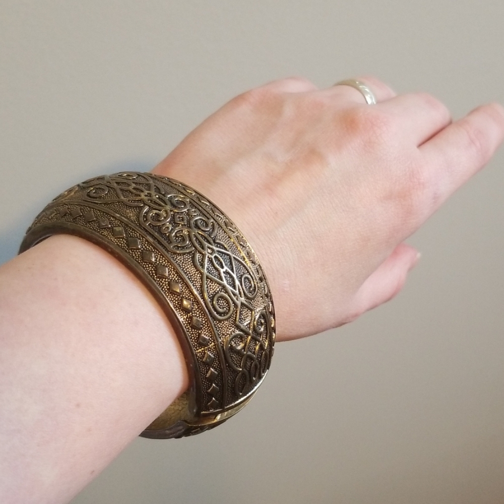 Embossed antique bronze finish cuff bracelet metal
